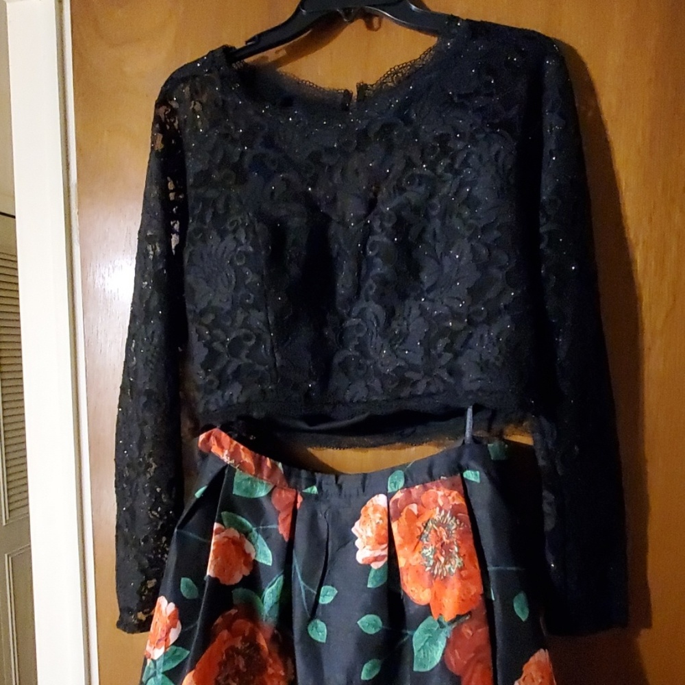 Beautiful homecoming dress